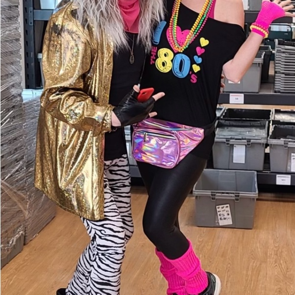 I love the 80’s shirt - Picture 3 of 3